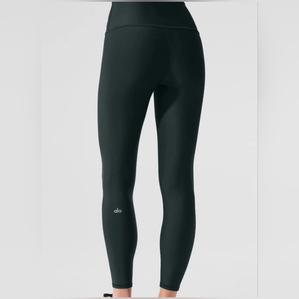 NWT ALO Yoga 7/8 High-Waist Airlift Legging in Charcoal Green